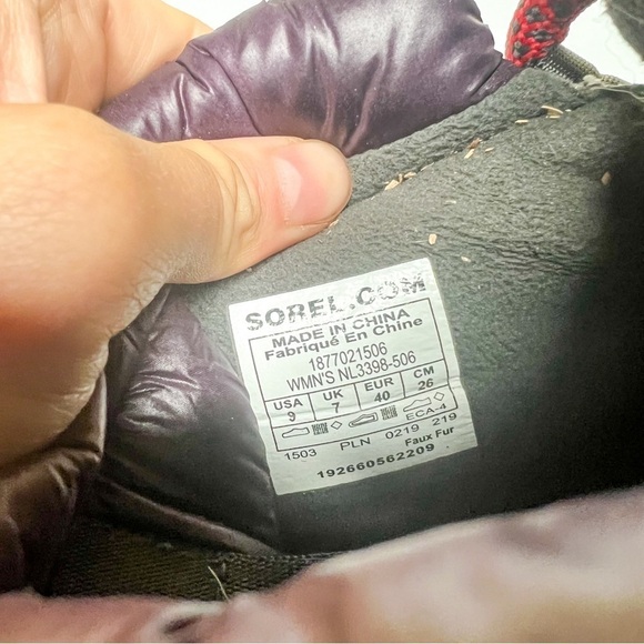 Sorel Out N About Puffy Lace Boots Insulated Women’s Boots Purple Size 9 Women’s - Picture 7 of 7